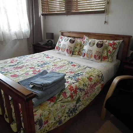 Frenchs Forest Bed And Breakfast Sydney Buitenkant foto